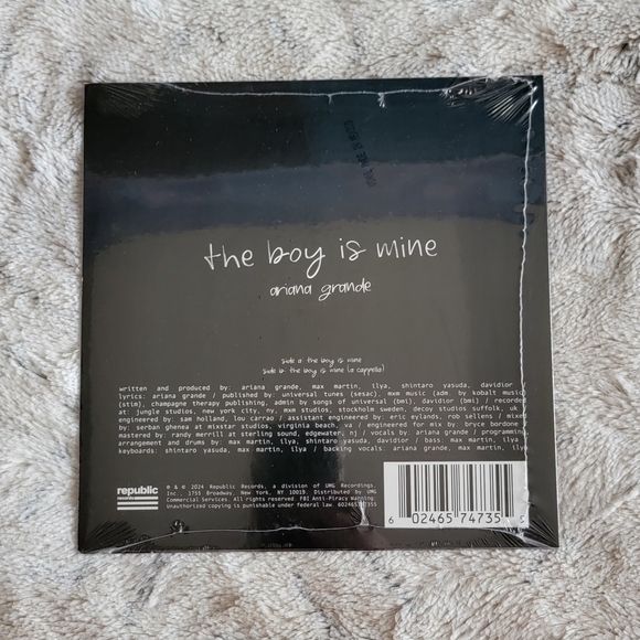 the boy is mine - Single Cd By Ariana Grande - Picture 6 of 7